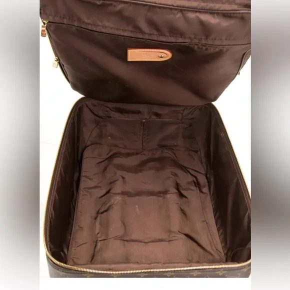 Louis Vuitton LV Monogram Pégase 45 Carry-on Roller Bag, Vintage, EUC - Picture 6 of 16